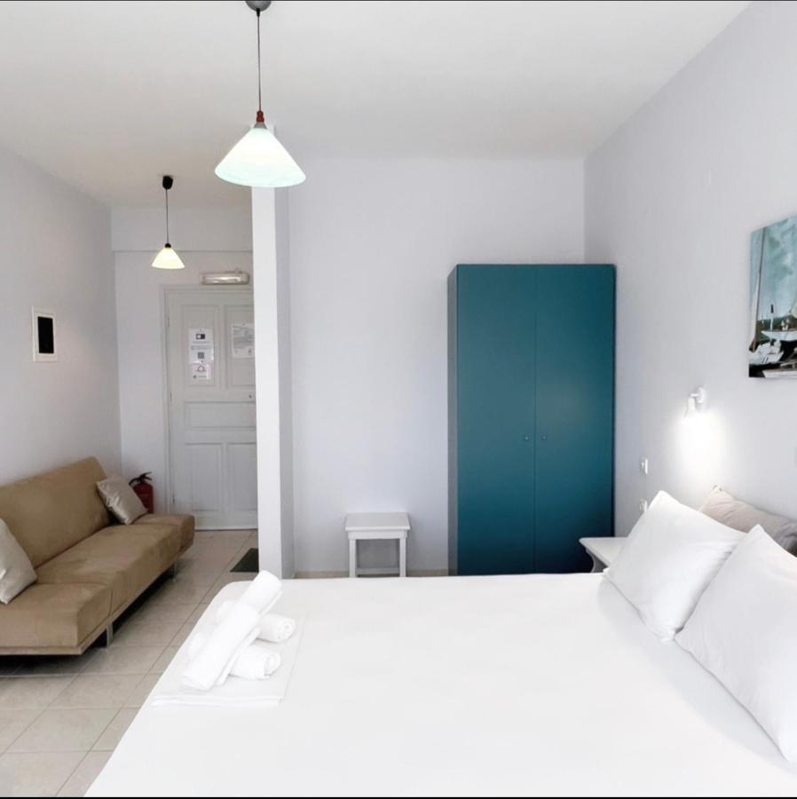 Ilias Apartments Finikounta Exterior foto